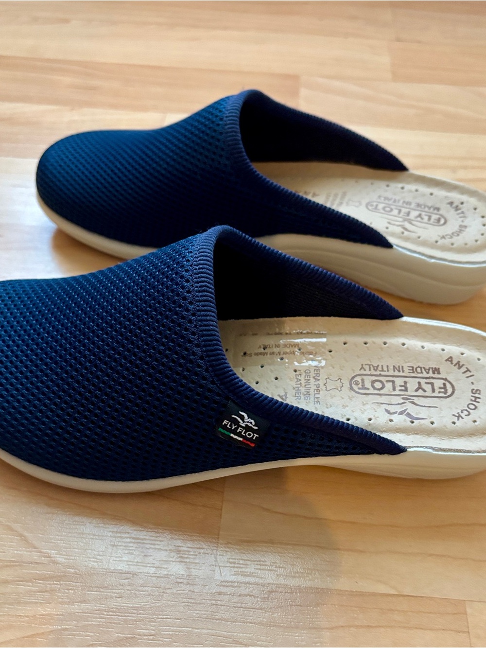 Fly Flot Women’s Italian Navy Slip-On Clog 7.5